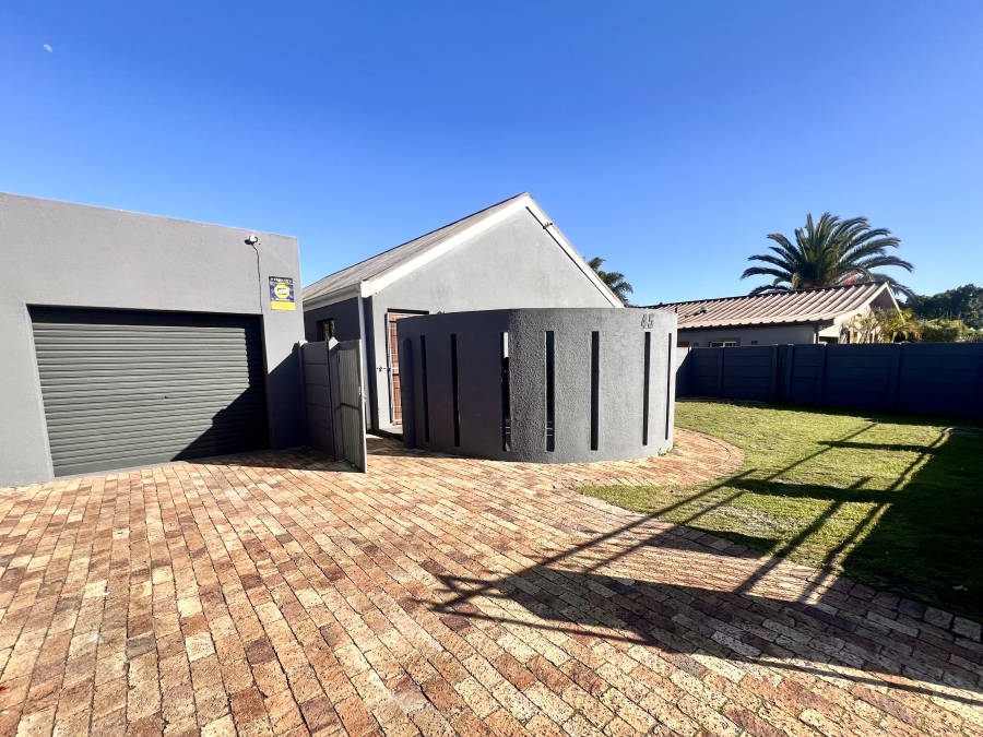 3 Bedroom Property for Sale in Townsend Estate Western Cape